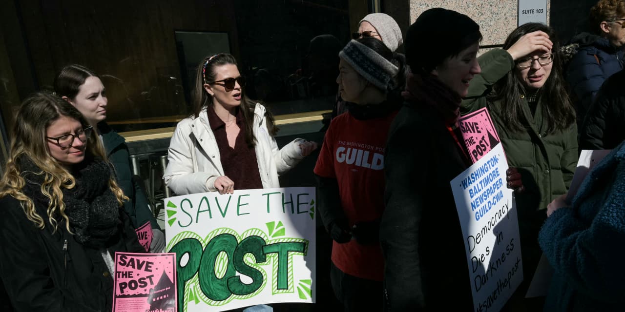 Jobless claims and Challenger, Gray point to declining layoffs ...