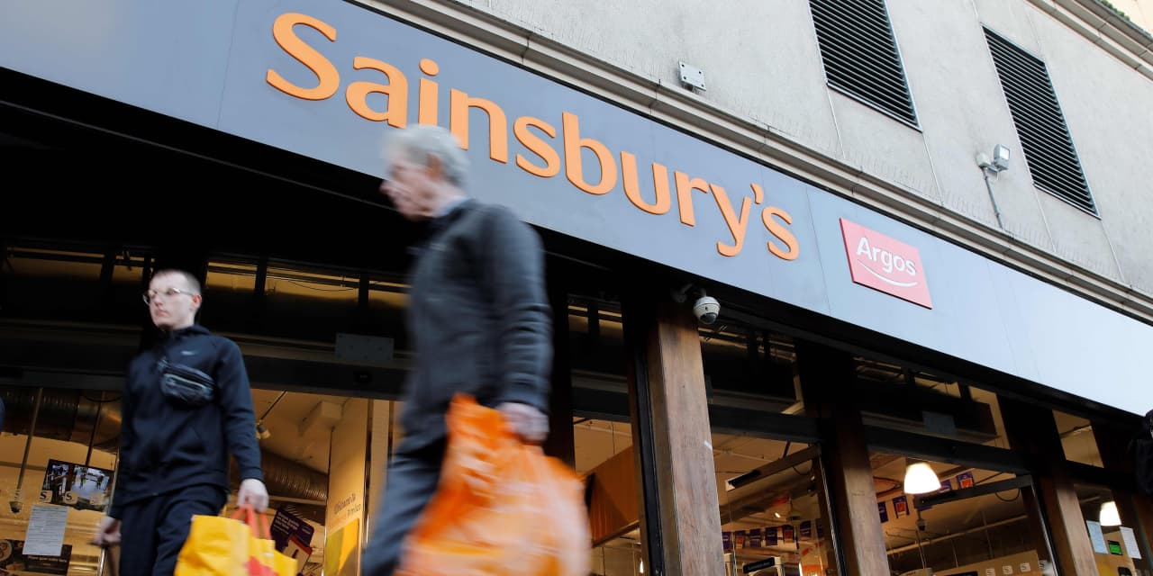 #Dow Jones Newswires: J Sainsbury to close two depots by 2026, affecting 1,400 jobs