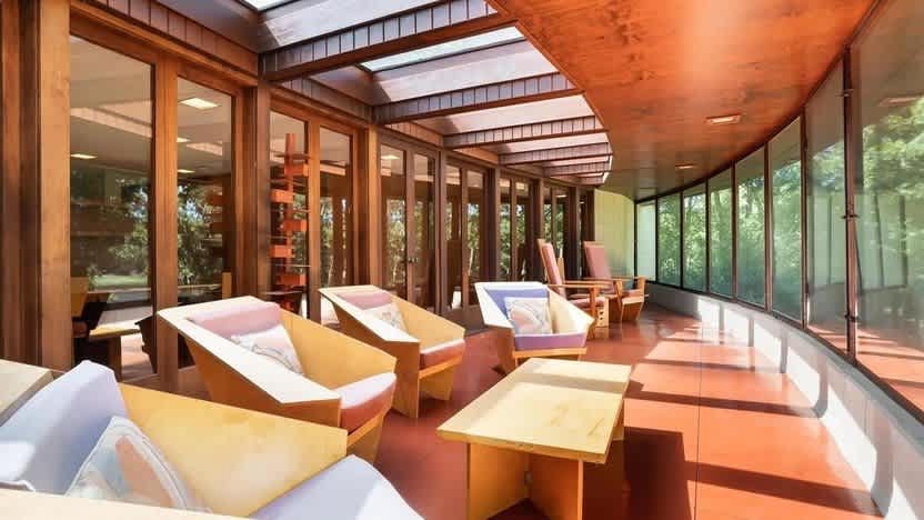 This $1.8 million Frank Lloyd Wright home in Kalamazoo, Mich., is a restored masterpiece