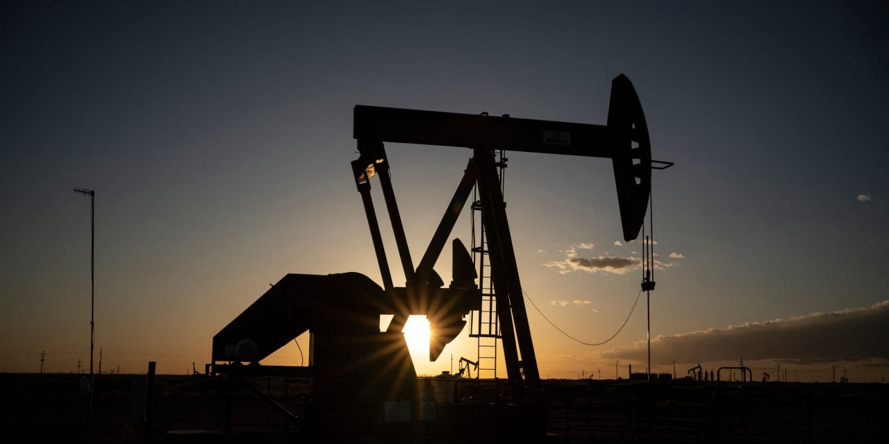 #Futures Movers: U.S. oil rebounds to end back above , after omicron sparked early Monday slump