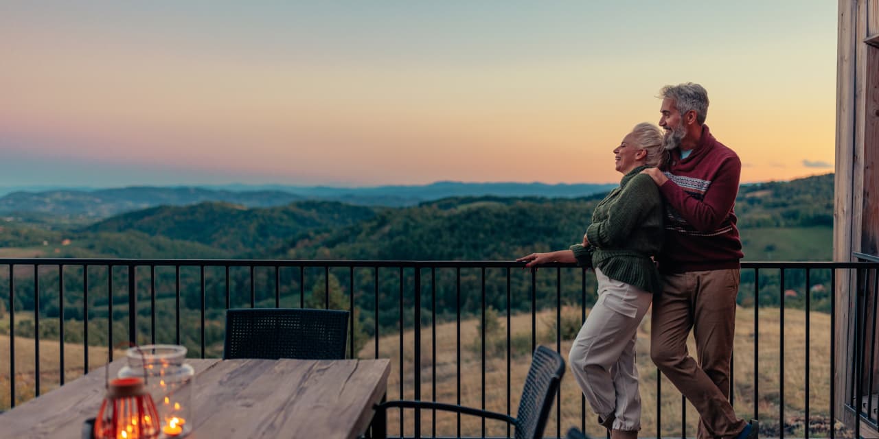 Want to splurge on travel in retirement? Here’s how to plan for it.