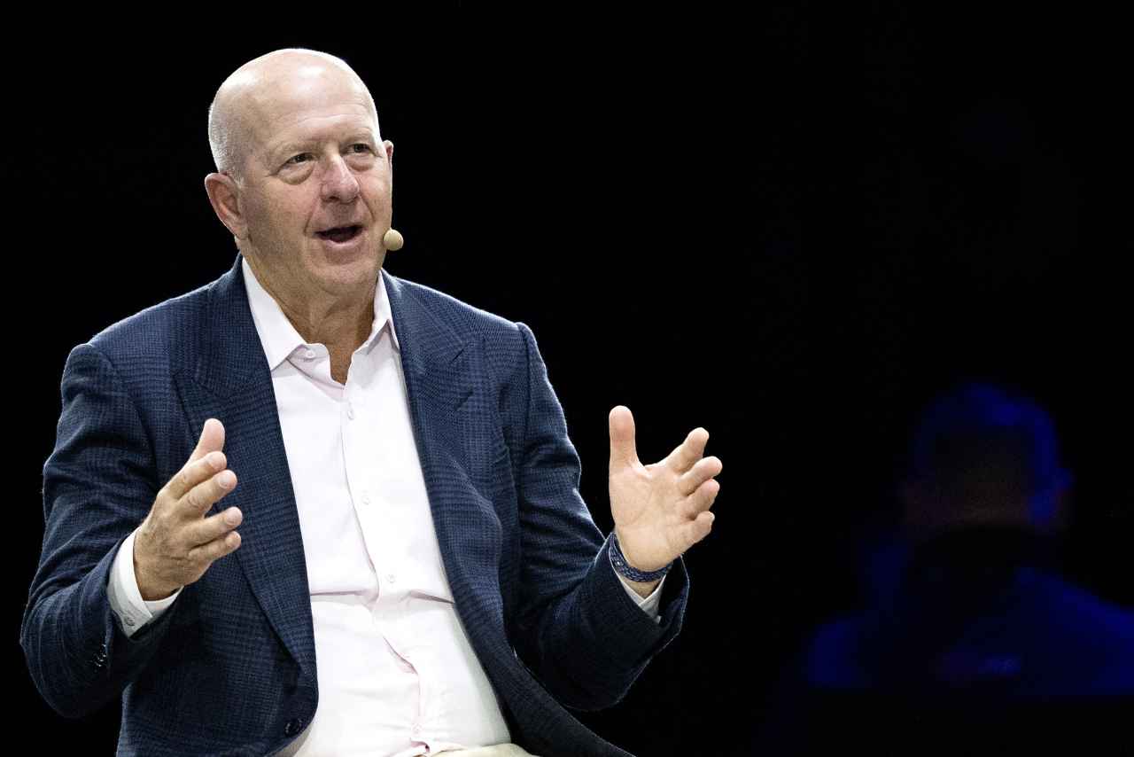 Goldman Sachs’s CEO says he ‘sleeps very well’ over the bull market, but a pullback is coming