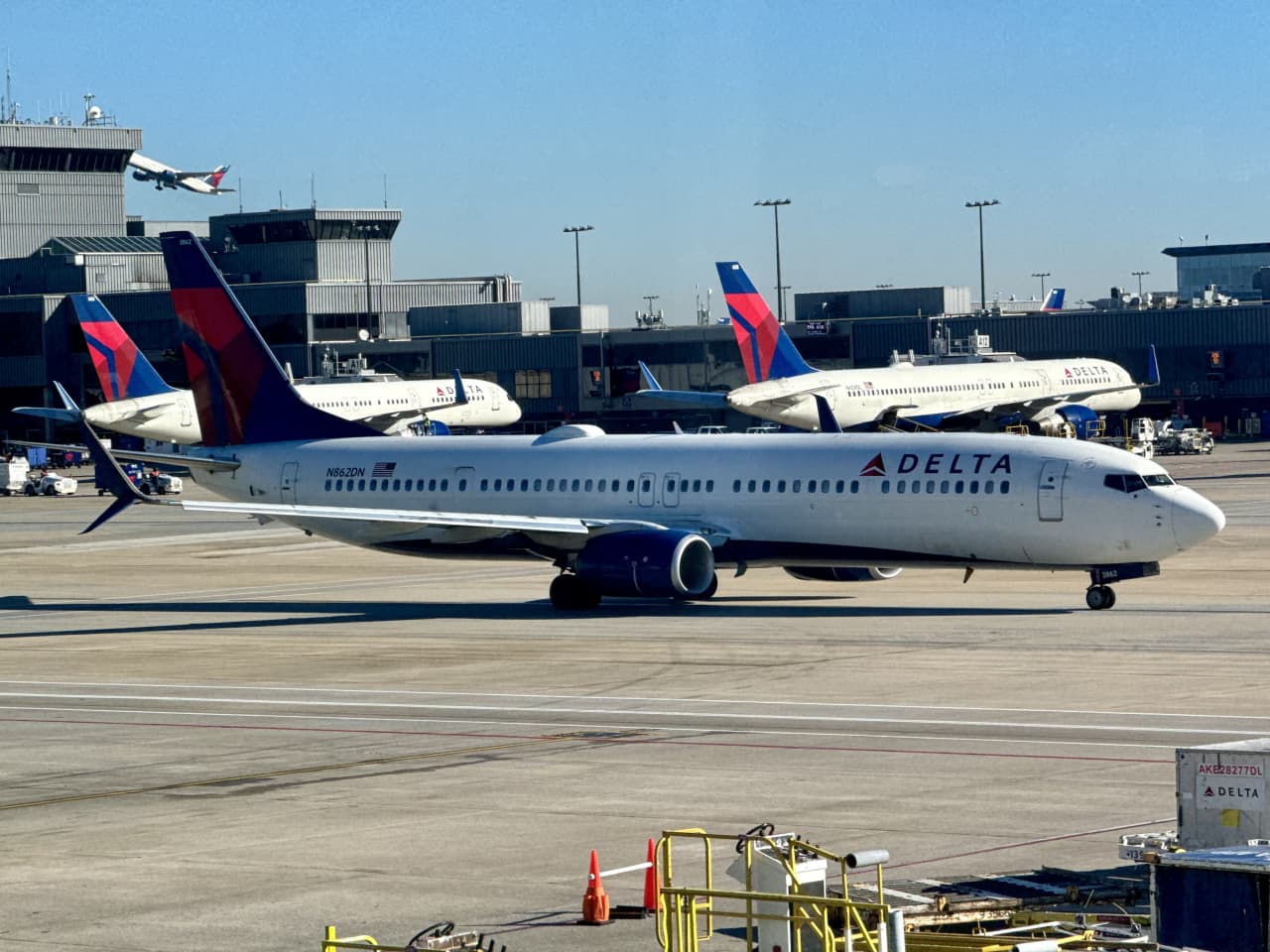 Delta CEO highlights ‘testy’ geopolitical environment behind lowered earnings guidance