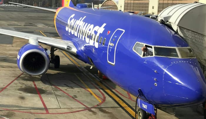 Southwest pilots ratify contract that will boost pay by nearly 50% by ...