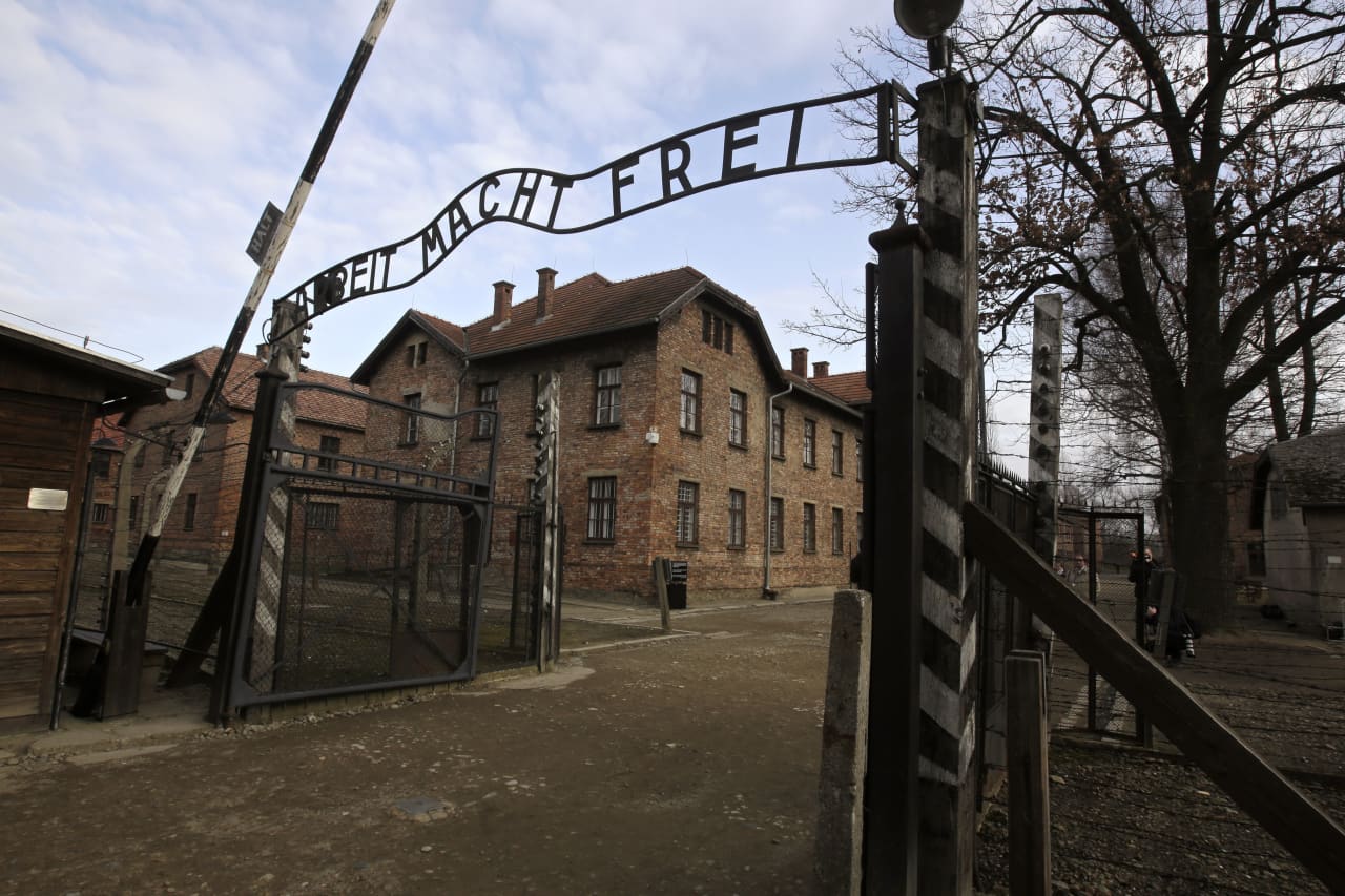 Antisemitic Graffiti Found On Barracks At Auschwitz-Birkenau Museum ...