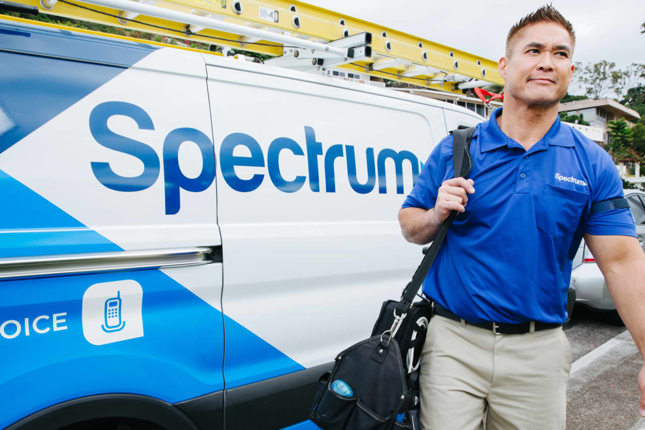 Charter Communications’ stock set to rise after earnings beat as company loses fewer internet customers than expected