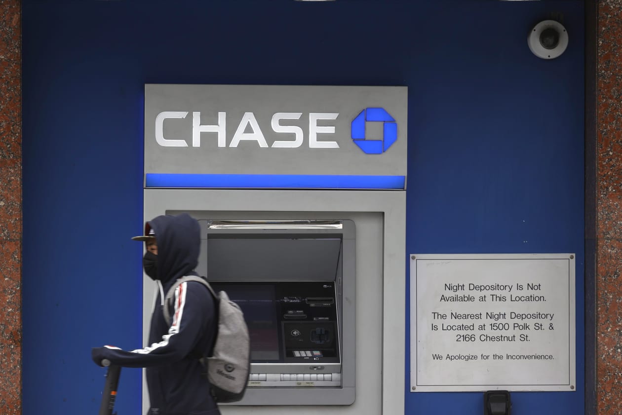 JPMorgan sues four people over ‘Chase Bank glitch.’ Here’s how much ...
