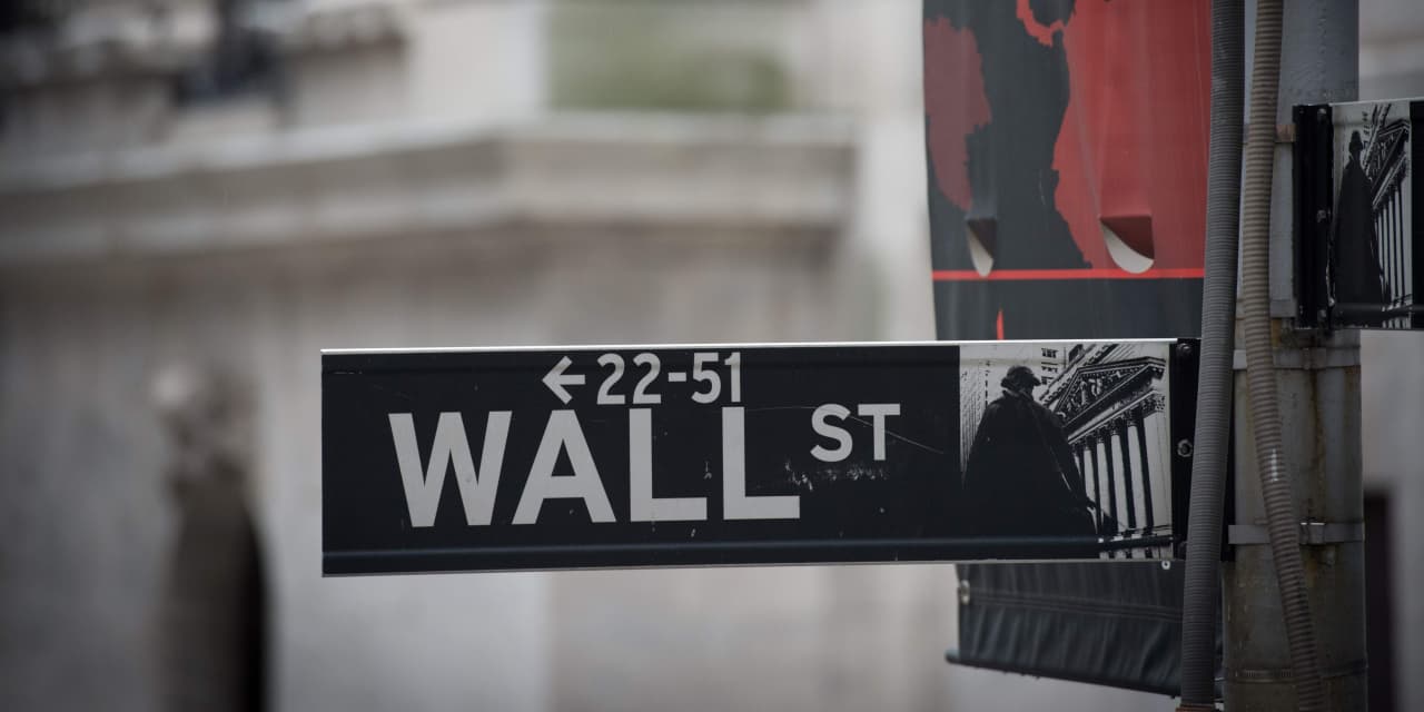 Wall Street rewards Bank of America, Morgan Stanley and Citi, while Wells Fargo shares fall
