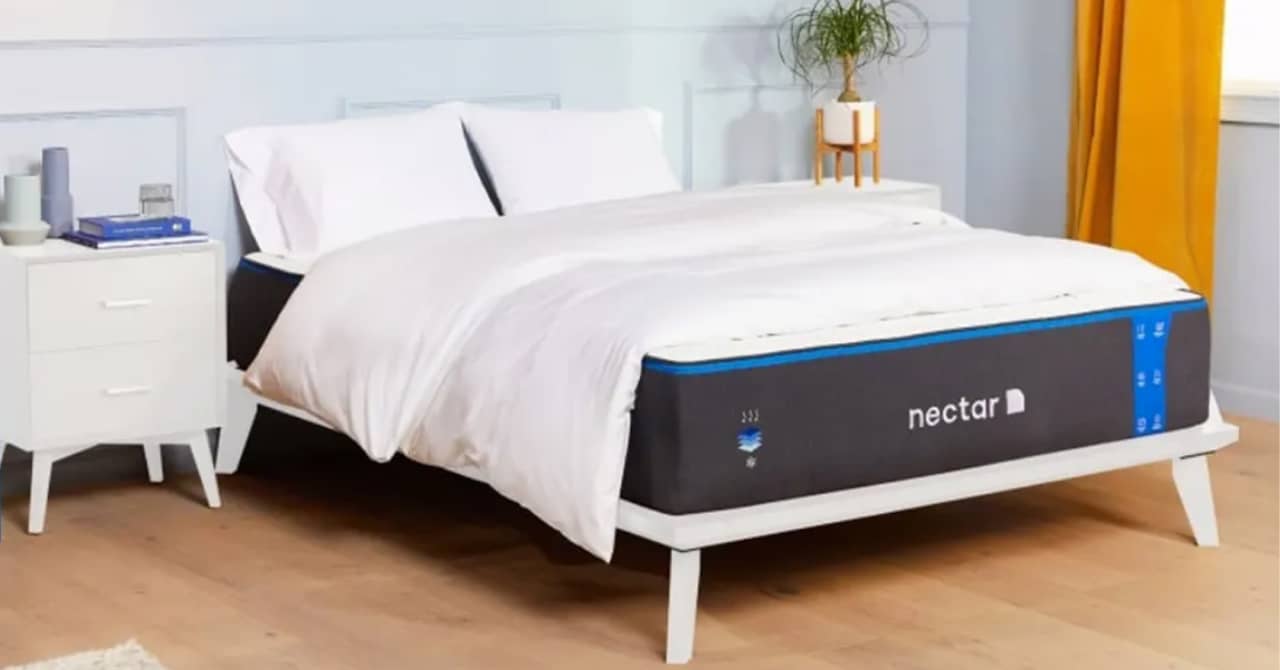 The best mattresses under 1,000, according to doctors and sleep pros