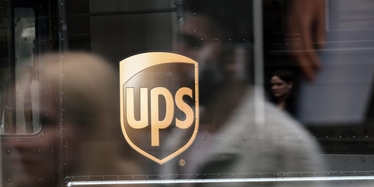UPS's stock falls sharply after investor event to be among S&P 500's