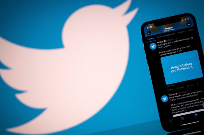 Cryptic tweet from Elon Musk raises speculation about Twitter tender offer  - MarketWatch