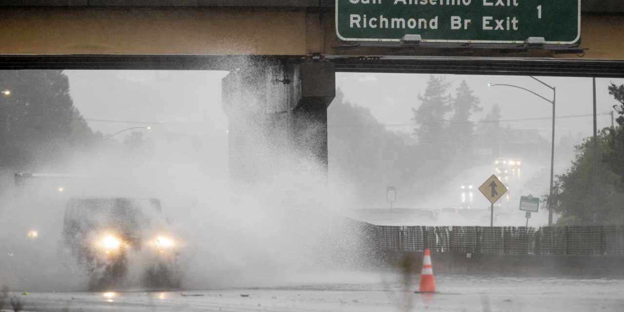 Huge storm brings ‘potentially historic rain,’ flooding to Northern ...
