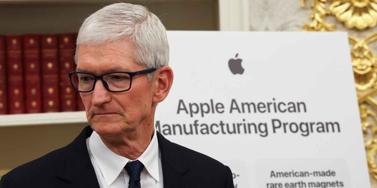 Is Apple making the same mistakes BlackBerry did? Here’s how it can change ...