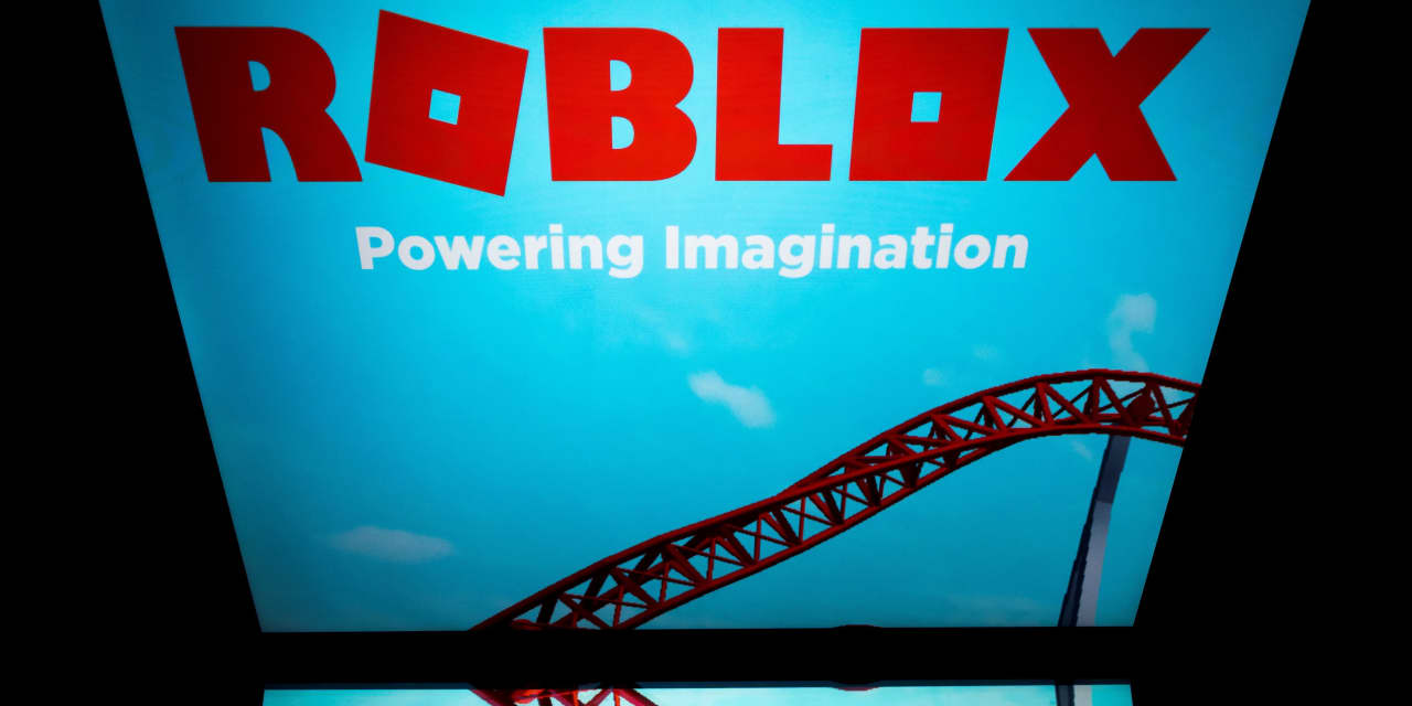 Roblox’s stock slides as losses expand, bookings come up short