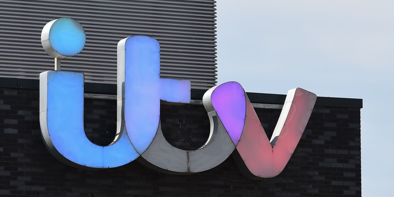 El fondo de cobertura adquiere acciones del productor de Love Island, ITV
