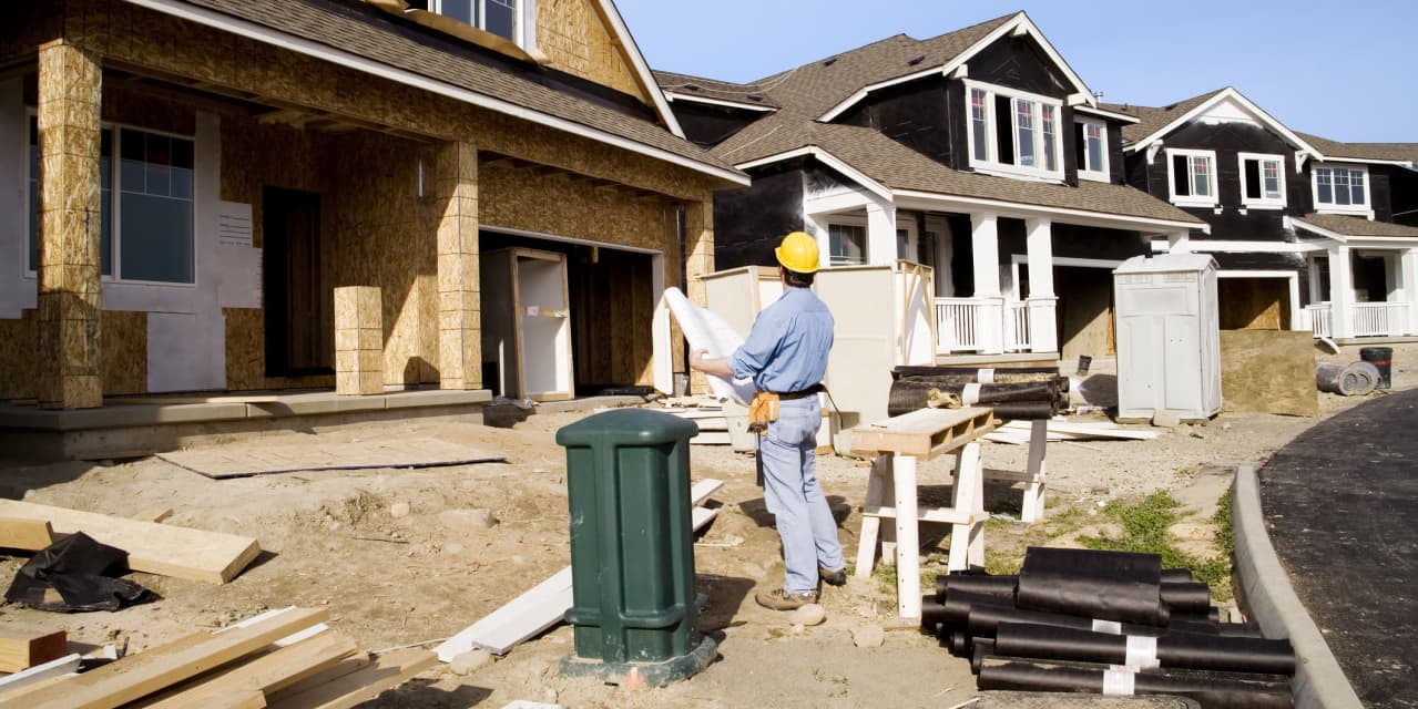 A median-priced new home in the U.S. is roughly ,000 more expensive than it was a year ago