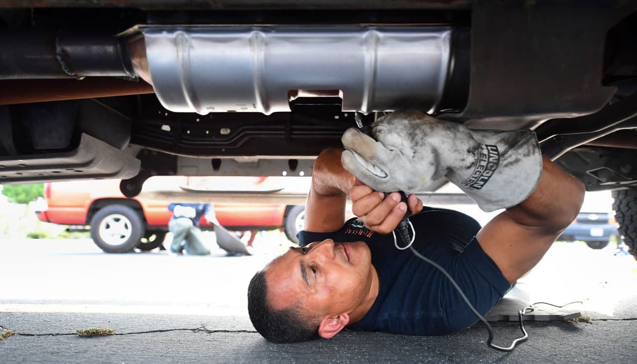 What to do if your catalytic converter is stolen -