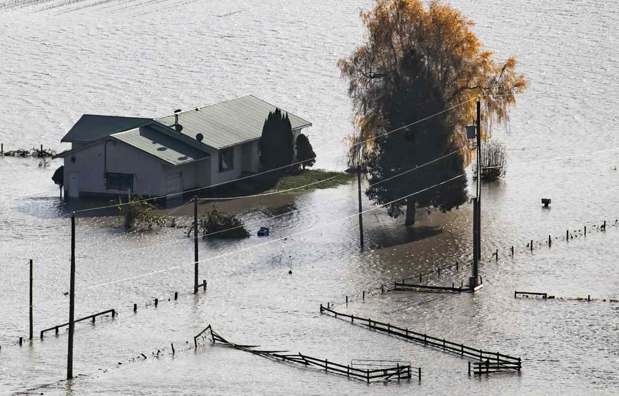 State of emergency in flood-ravaged British Columbia; more deaths ...
