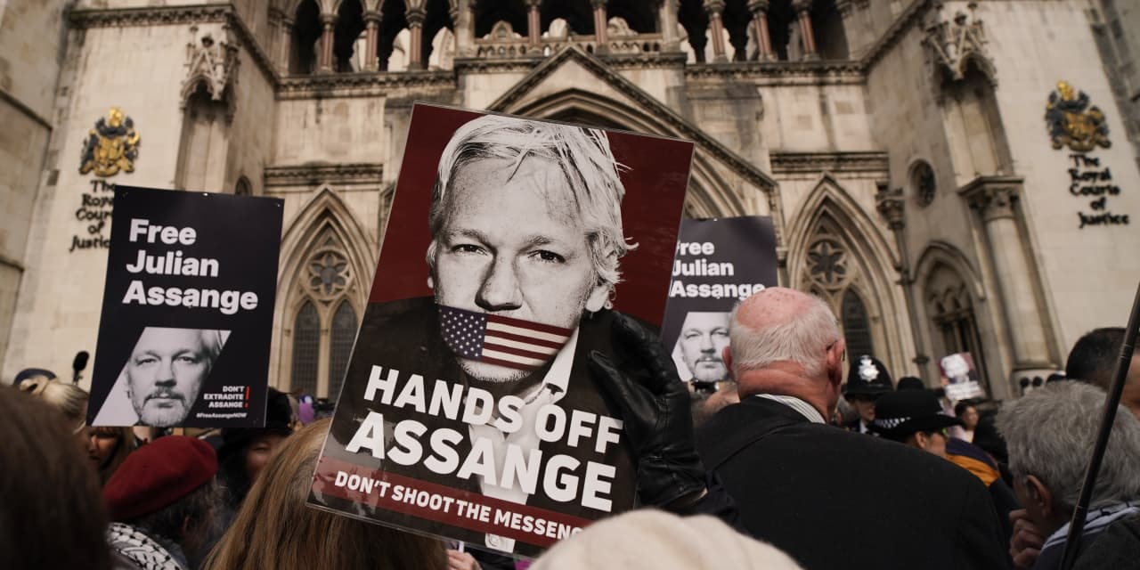 U.K. court says Assange can’t be extradited on espionage charges