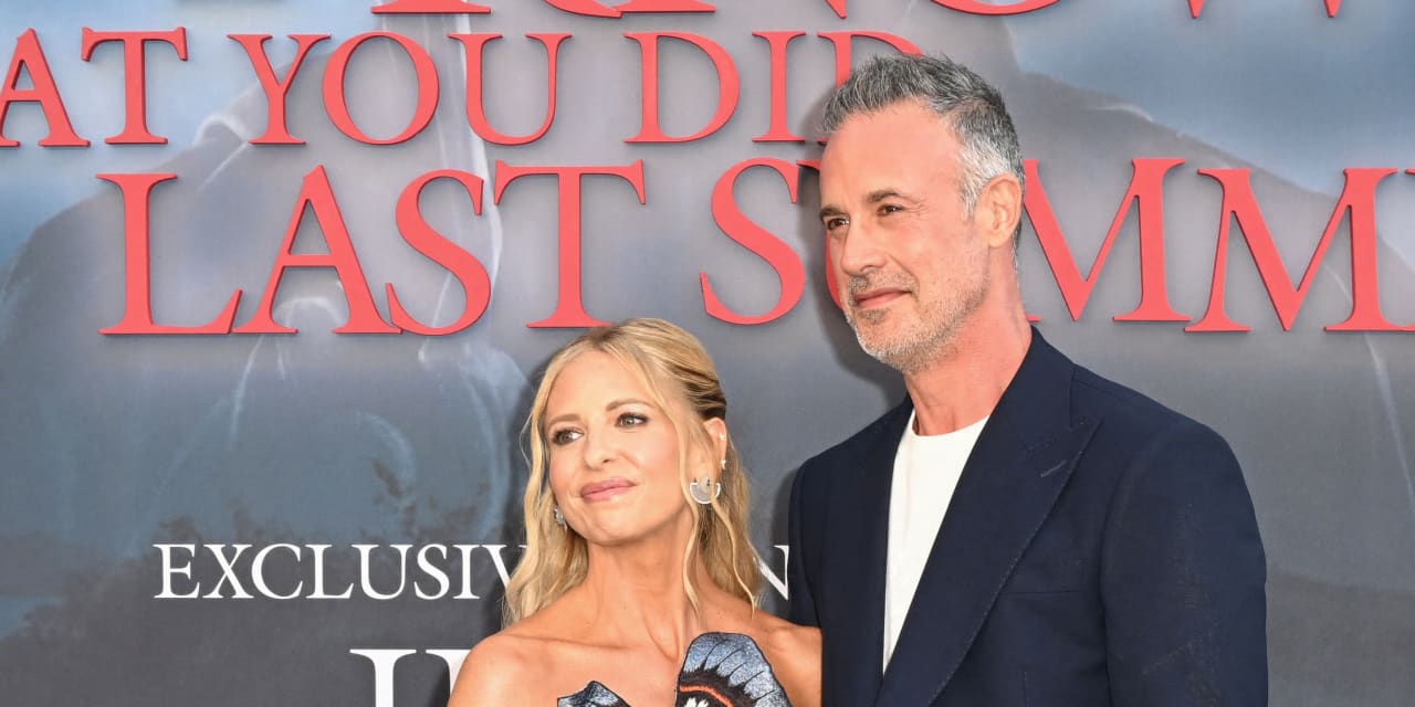 Sarah Michelle Gellar und Freddie Prinze Jr. senken den Preis ihrer ...