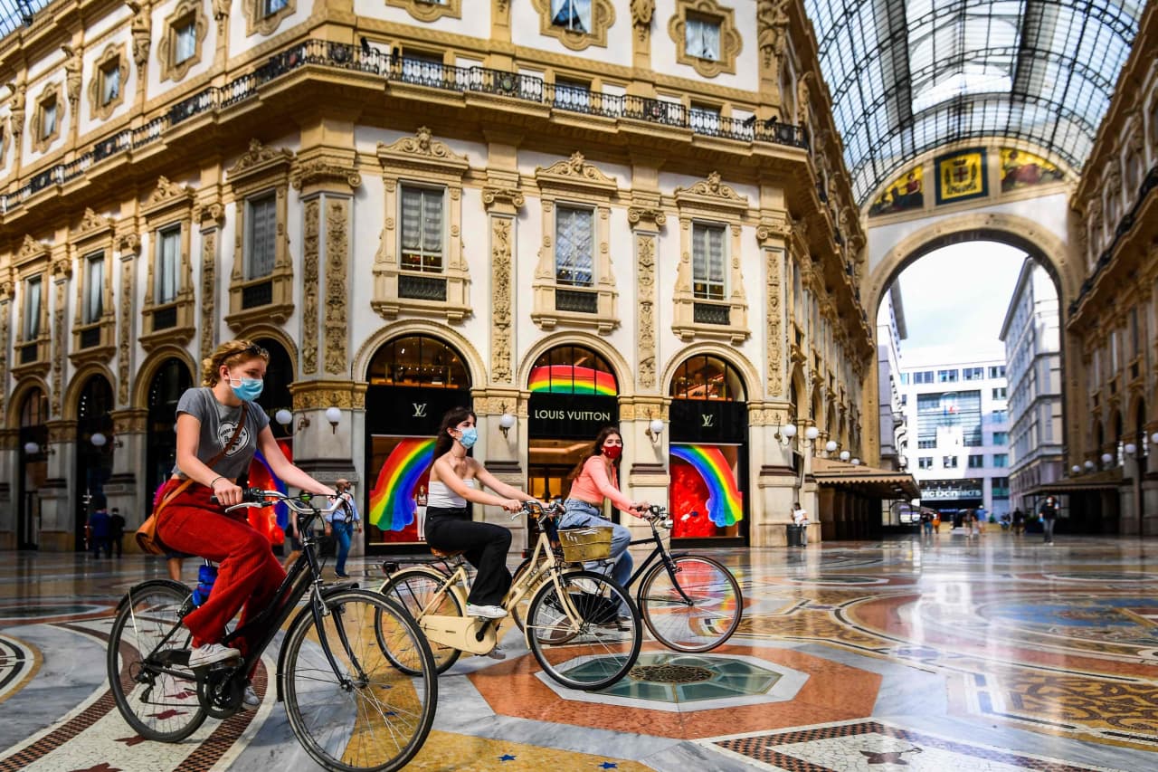 Galleria Vittorio Emanuele - Fat Tire Bike Tours