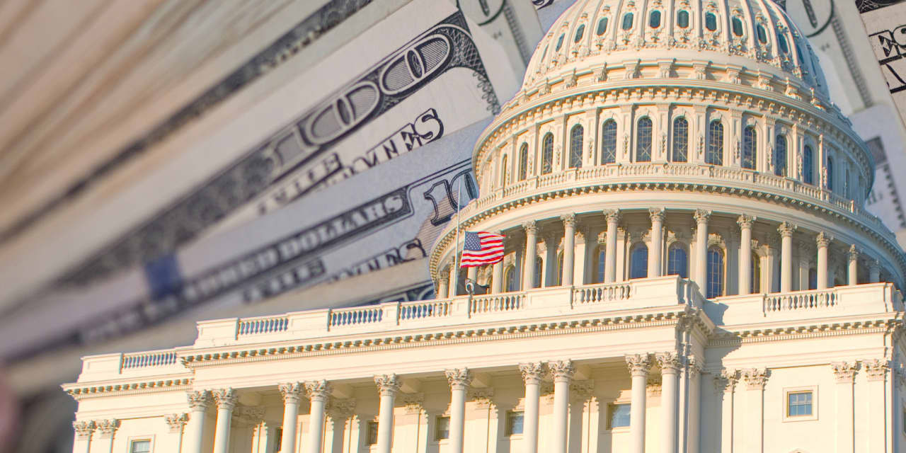 Follow the leader. New research finds these politicians are the savviest stock pickers.