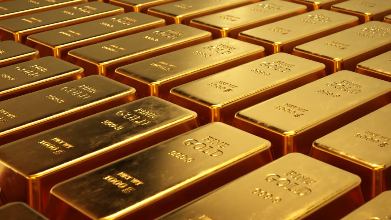 Buy into gold’s weakness, say JPMorgan and Deutsche Bank