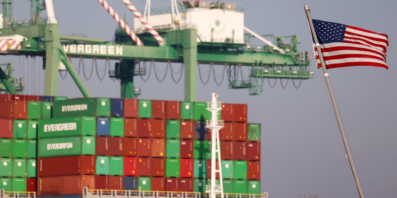 El nuevo problema de las exportaciones de Estados Unidos: 12,1 millones de contenedores de transporte han dejado vacíos los puertos más grandes de Estados Unidos