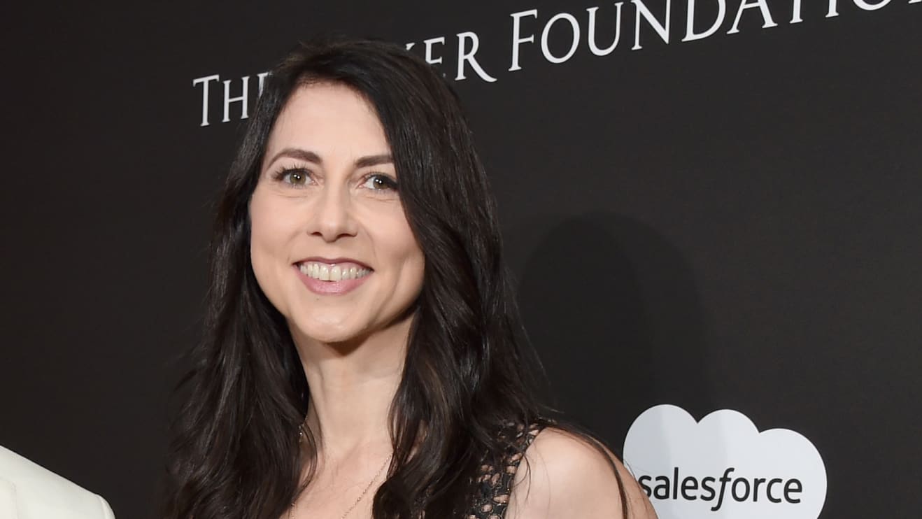 #: MacKenzie Scott has given away more than $12 billion since her divorce from Jeff Bezos — and 60% of her most recent gifts went to women-led groups