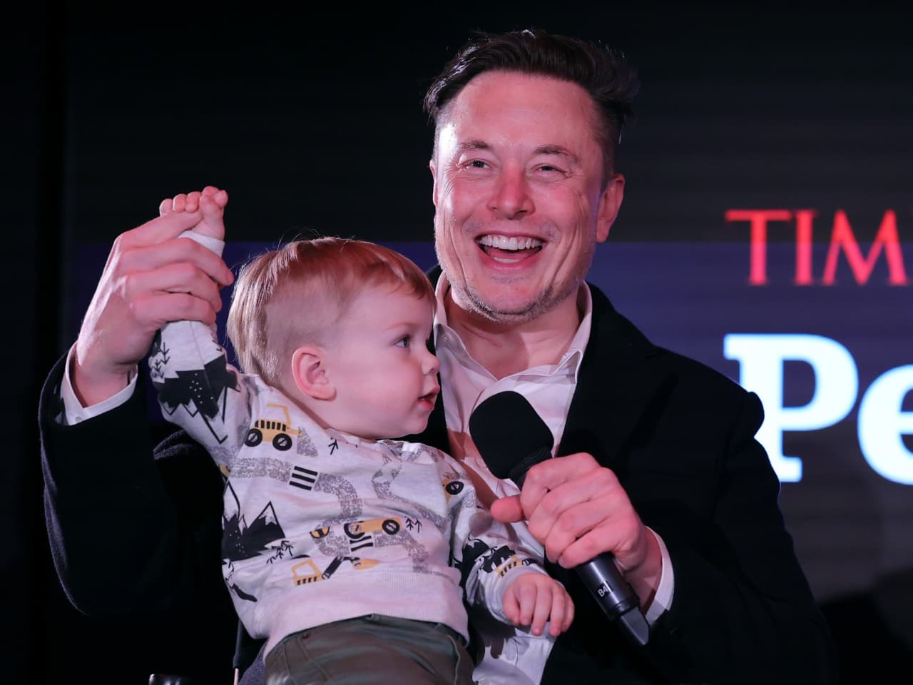 Elon Musk Appears to Have Confirmed the Birth of Twins with Shivon Zilis.