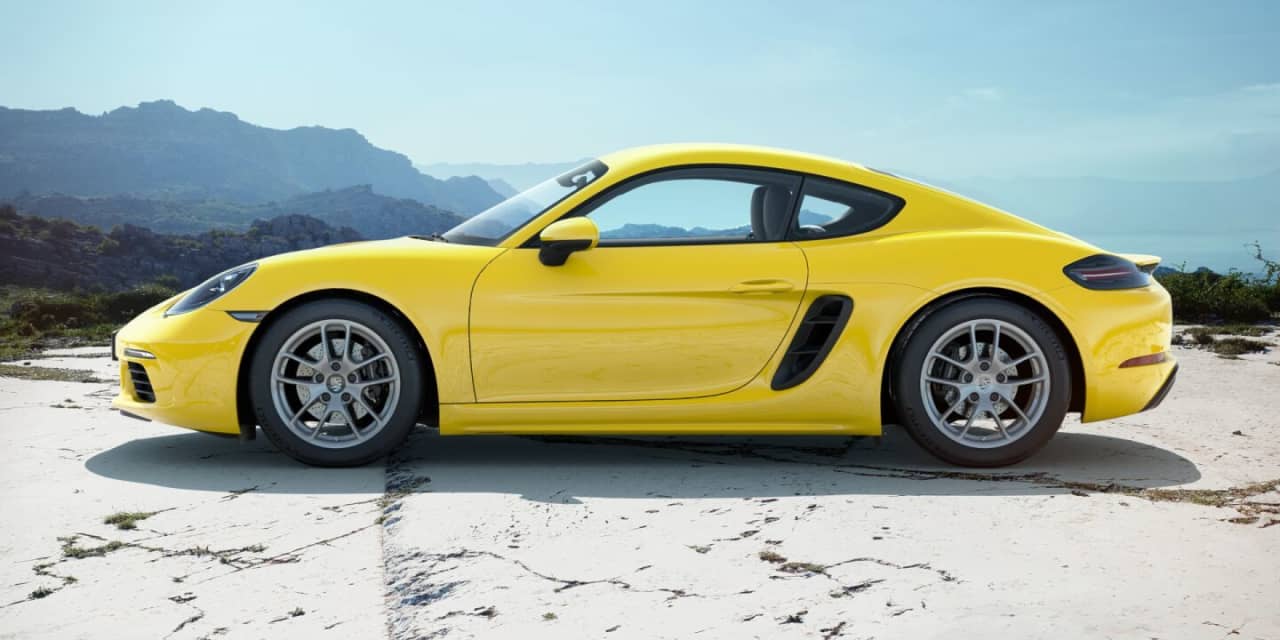 Es emocionante conducir el Porsche 718 Cayman 2021 a buen precio