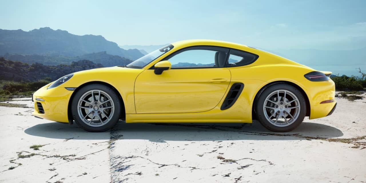 Porsche Cayman розовый