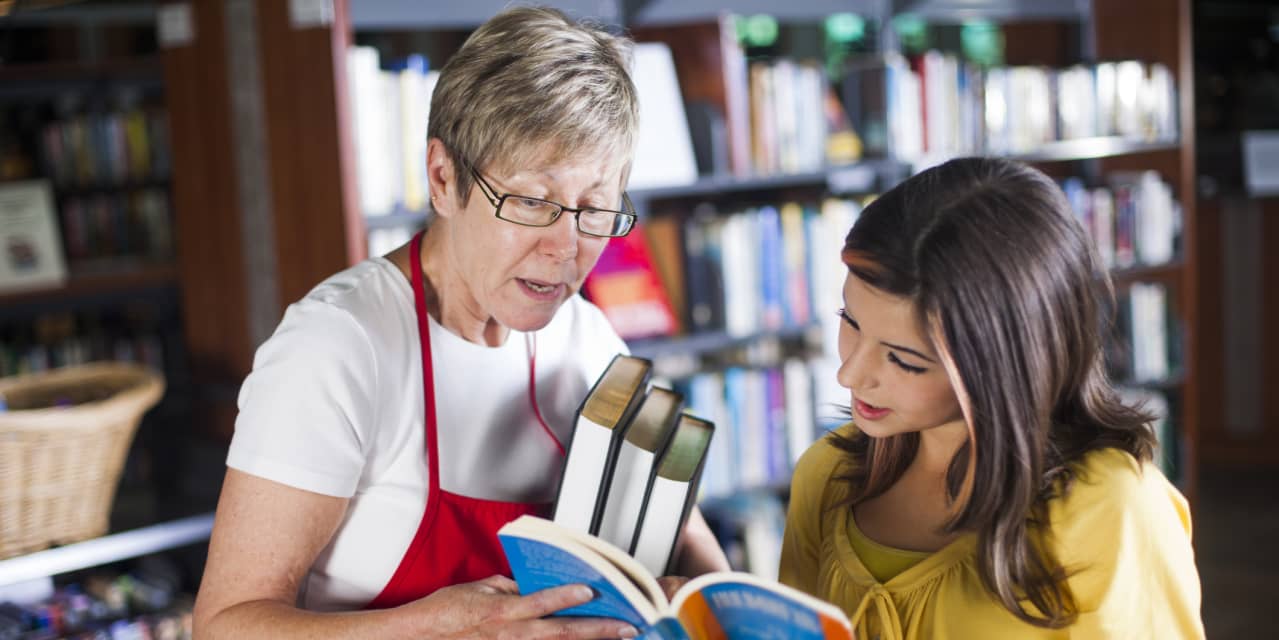 #Outside the Box: 6 ways to give back in retirement