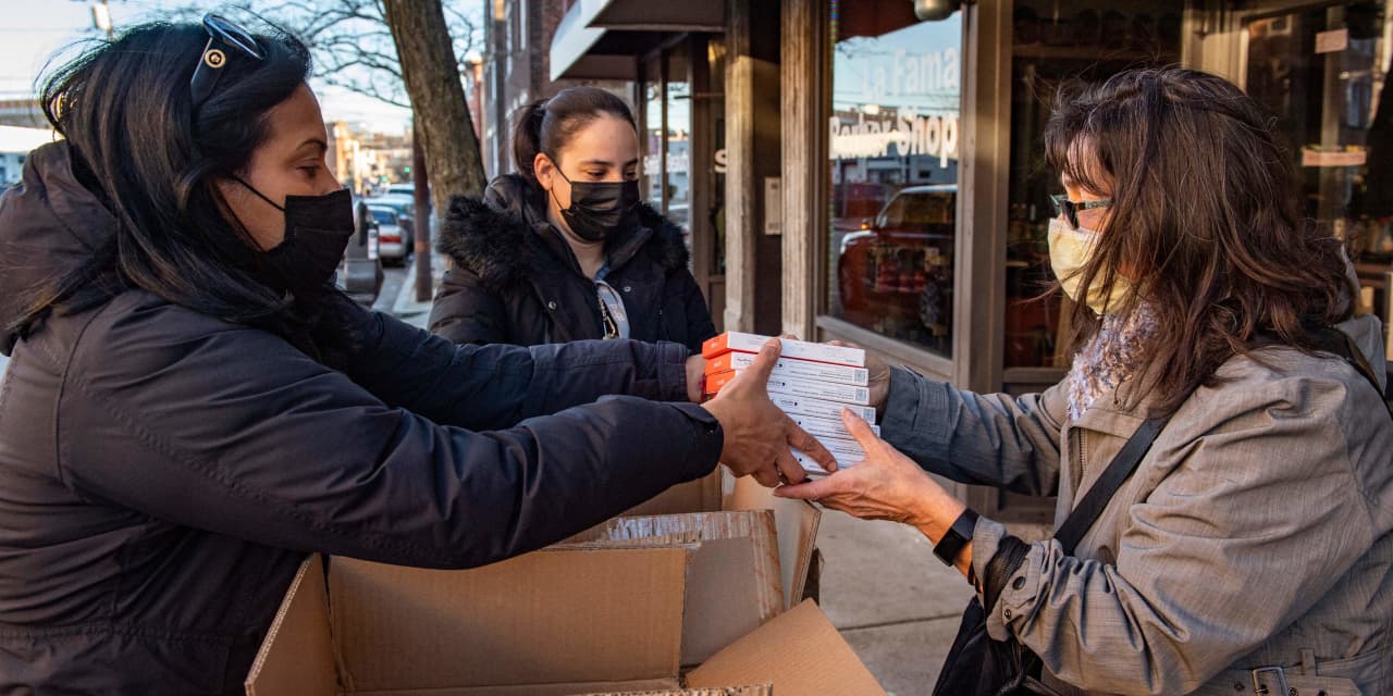 #: Biden plans to distribute 500 million COVID-19 at-home test kits. Here are the states and cities already providing free test kits