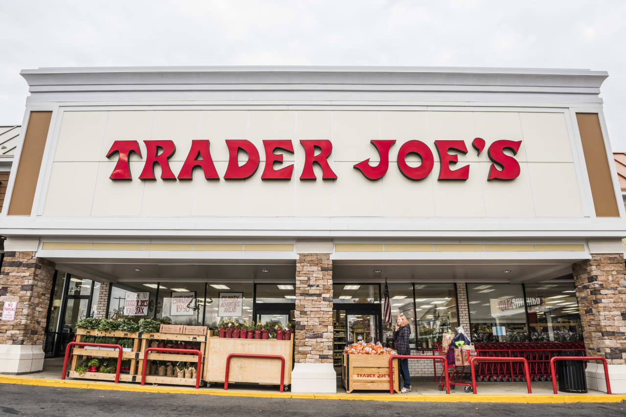 Mother of six whose $444 Trader Joe’s receipt went viral still considers the store ‘super cheap’