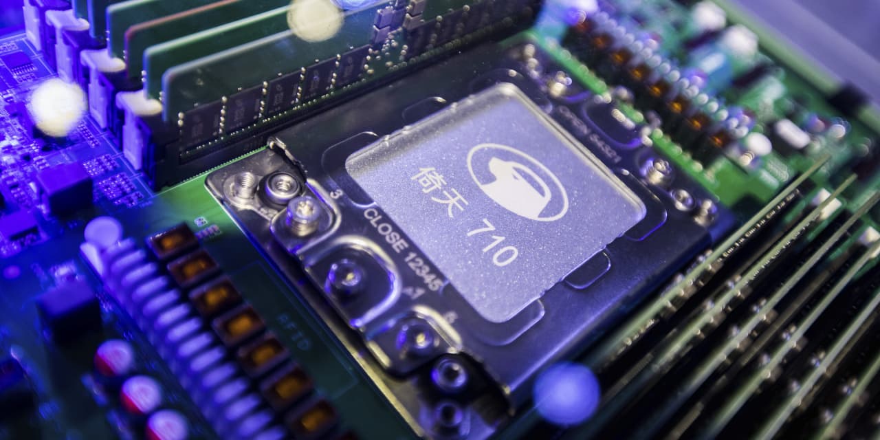 China busca «autosuficiencia» en la industria de chips, lo que alimenta la preocupación mundial