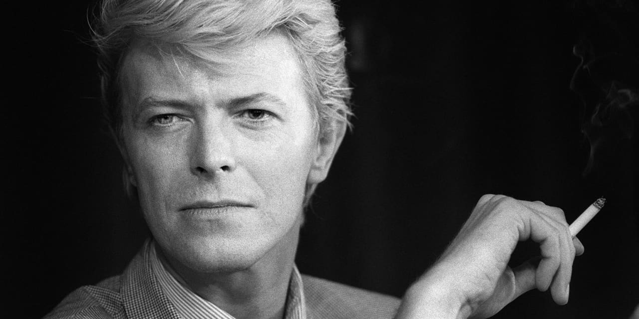 #The Wall Street Journal: Warner buys David Bowie’s music catalog for about 0 million
