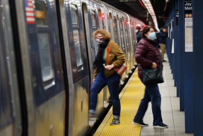 New York City Subway Ridership Rebounding After Drop Due To Omicron Marketwatch 0854