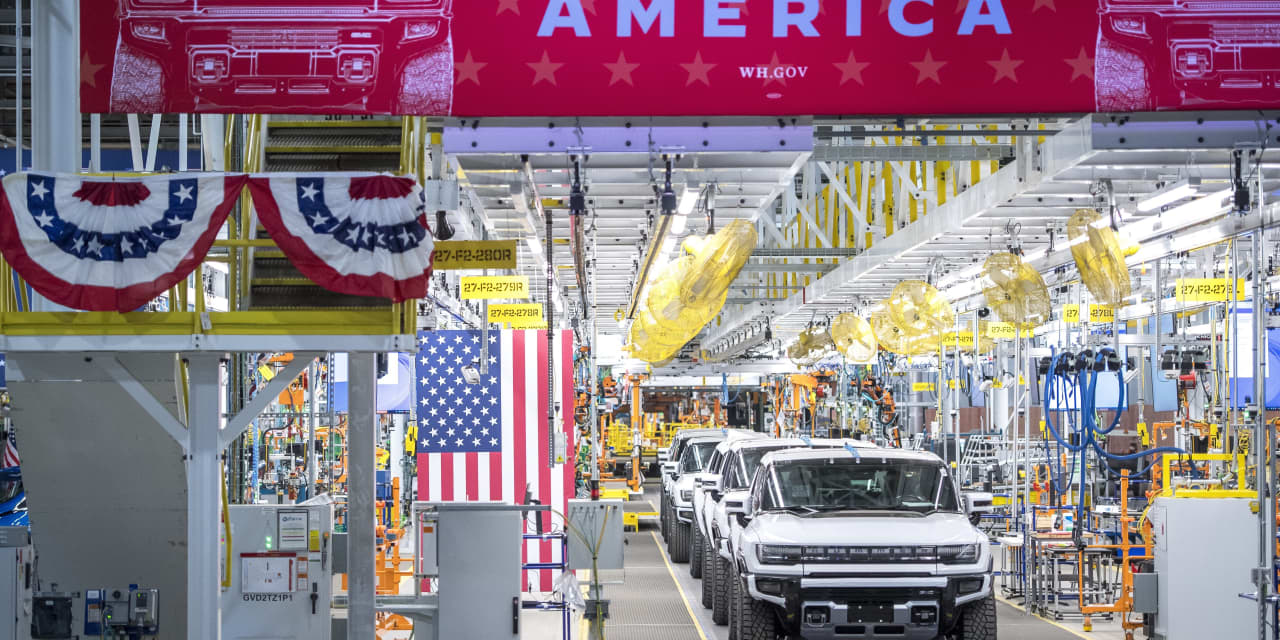 #Earnings Outlook: GM earnings: Investors will be inspecting 2022 outlook and EV plans