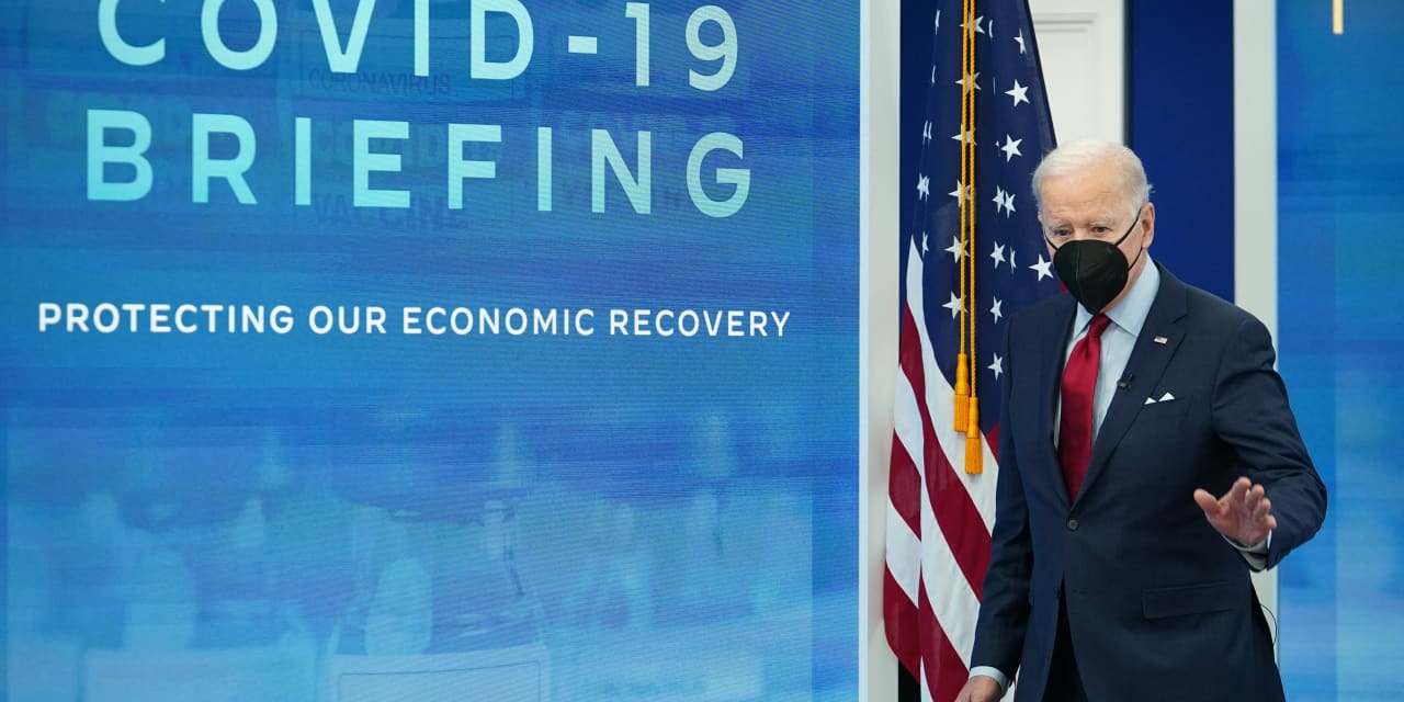 #: White House making final touches for plan to mail 500 million COVID test kits: report