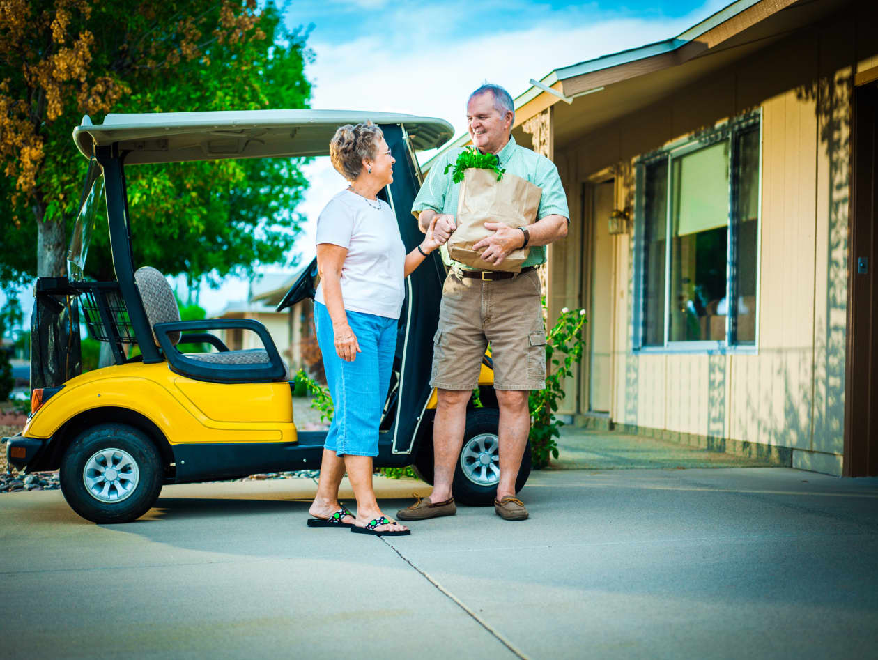 I own a rental property with a 2.6% interest rate fixed for 10 years, but I  live in another state. Should I sell it? - MarketWatch