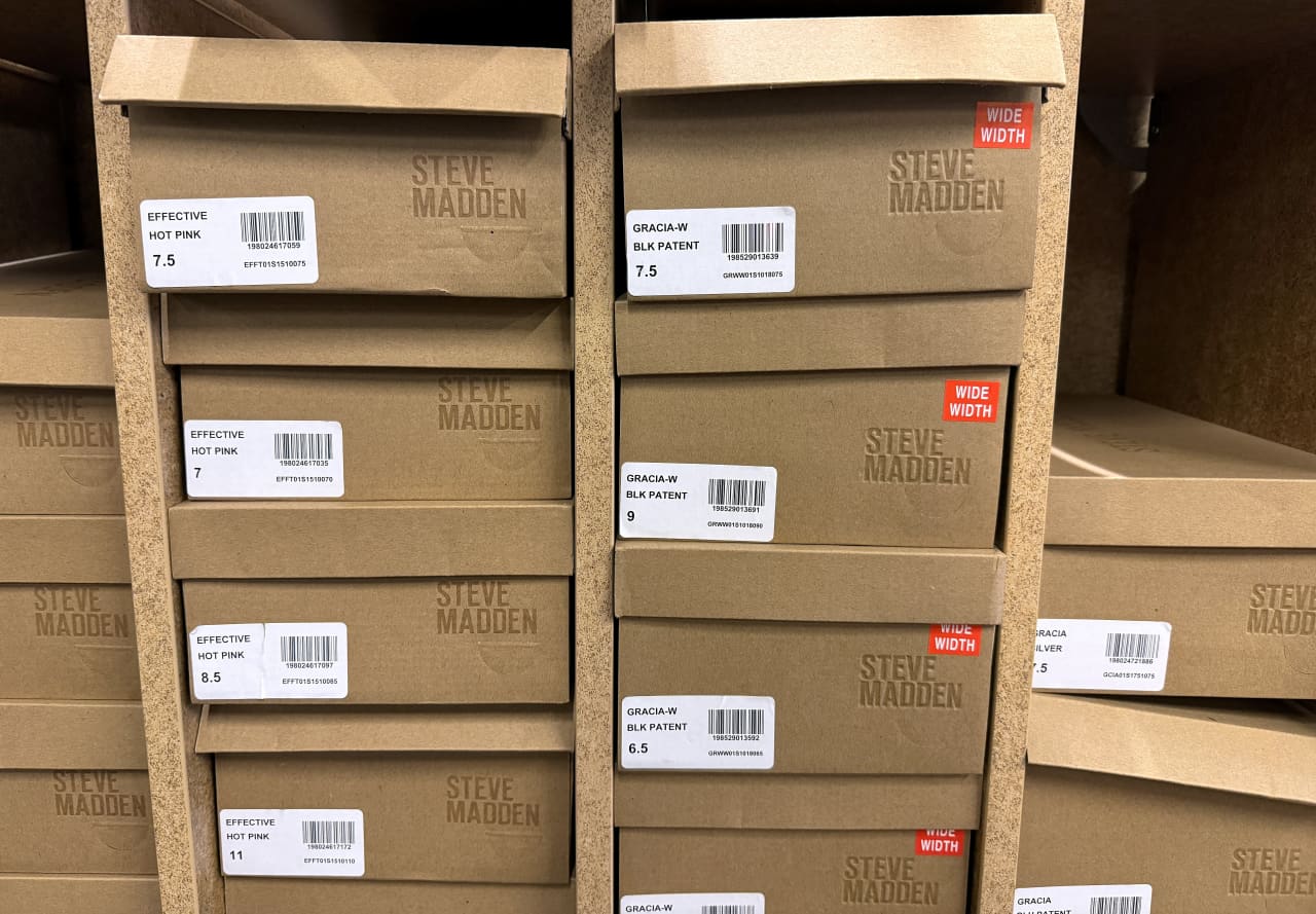 Steve Madden won’t give profit guidance as planned due to Supreme Court tariff ruling