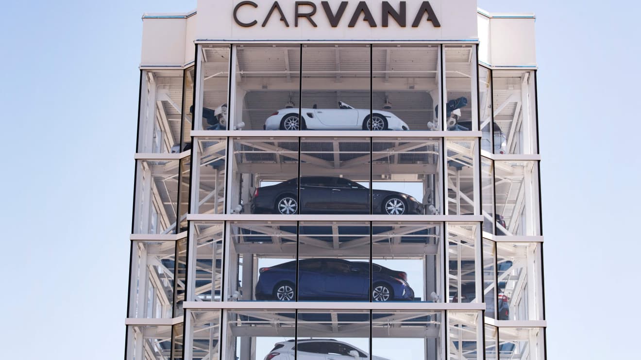 Carvana stock looks 'grossly undervalued' despite falling usedcar prices, says analyst