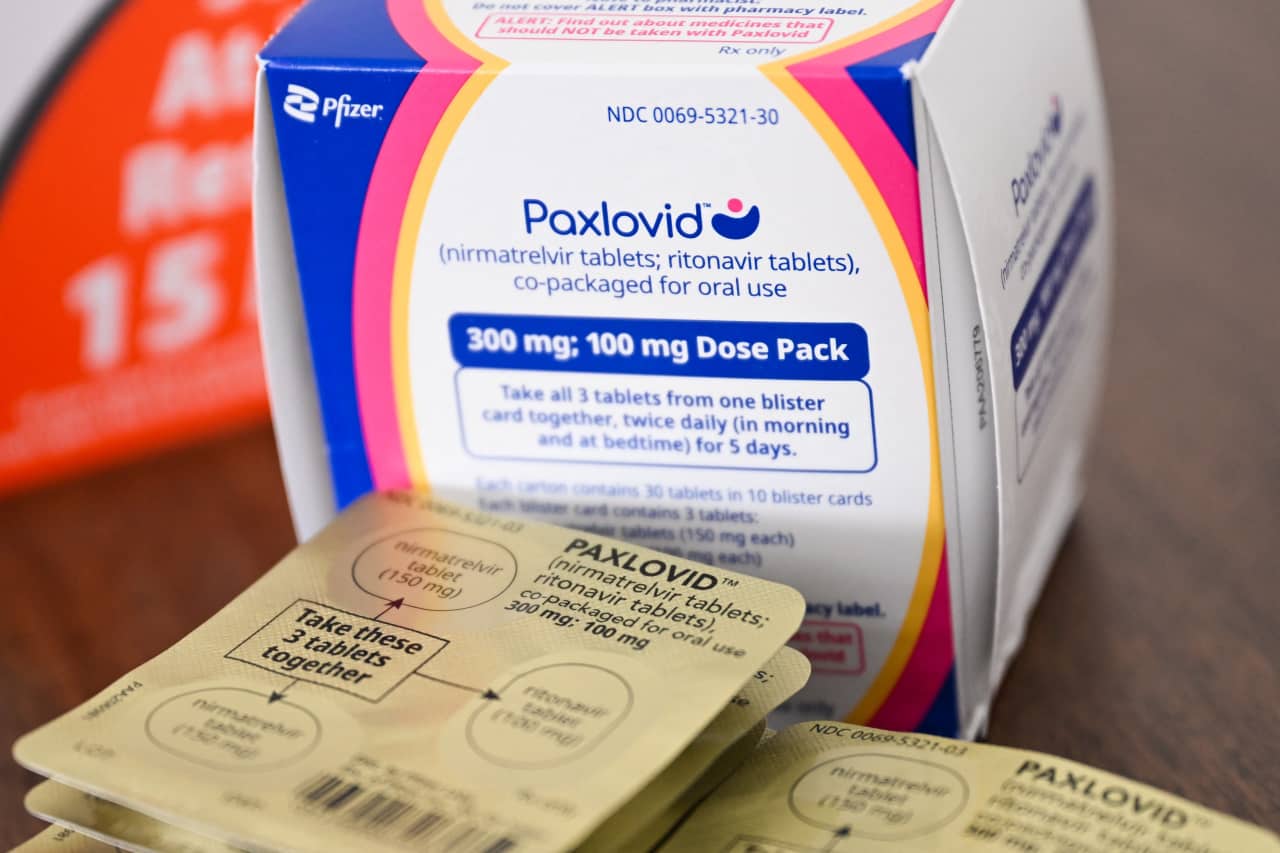 Pfizer sticks to 2025 profit view as it shrugs off plunging Paxlovid sales  for COVID - MarketWatch