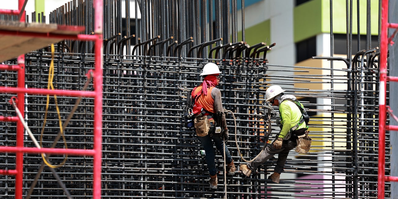 Jobless claims stay at 217000 in early March Layoffs are still low  MarketWatch