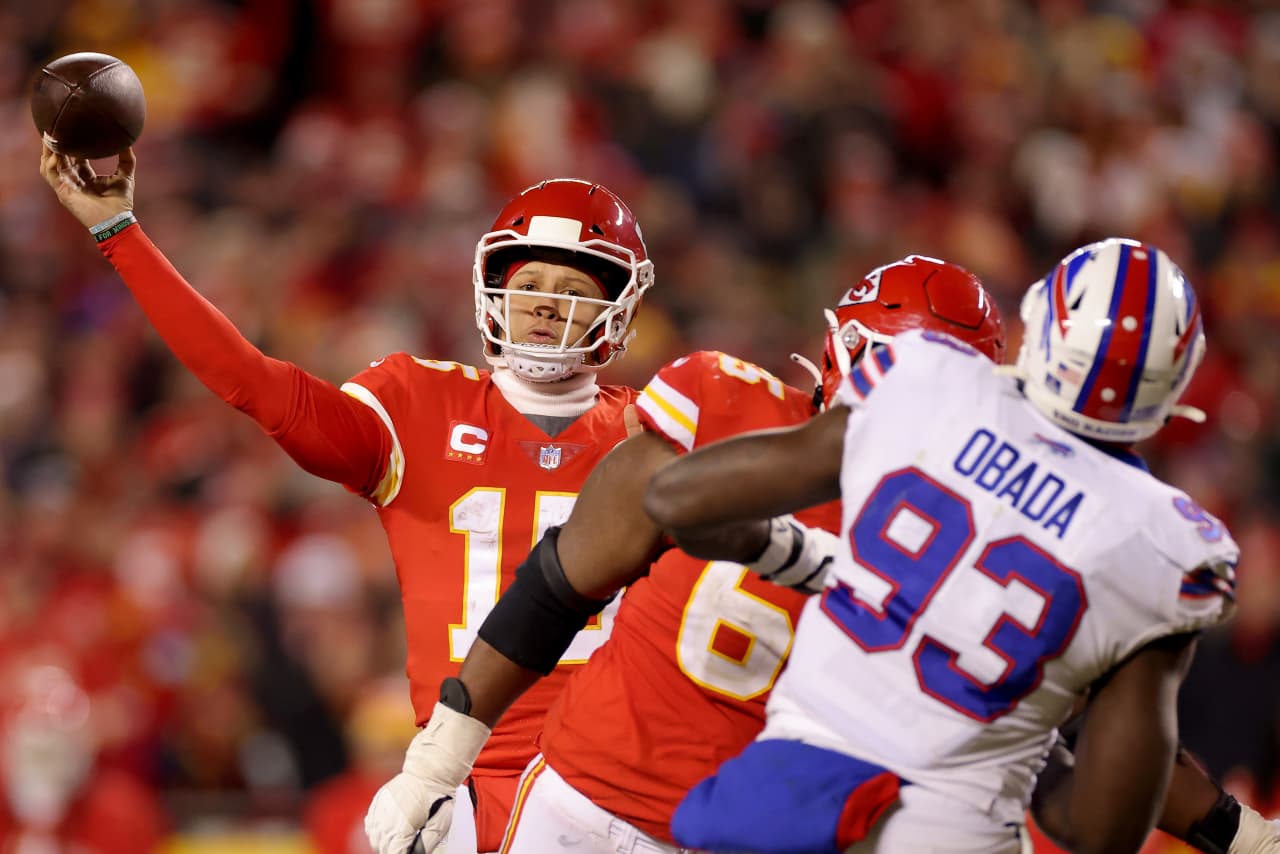 Bills fall to Chiefs 42-36 in OT in wild playoff game