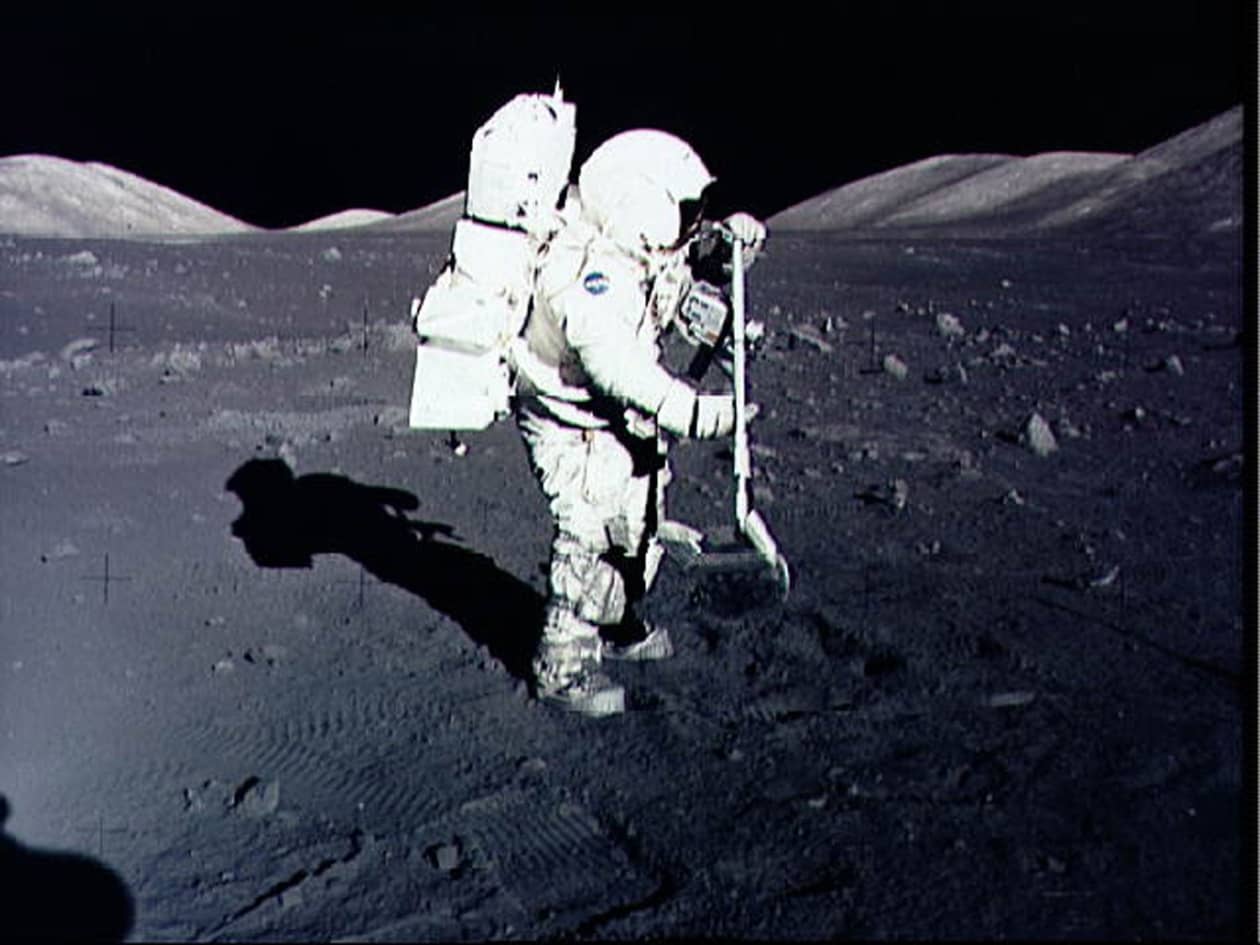 As U.S. commercial lander heads to lunar surface, Apollo 17