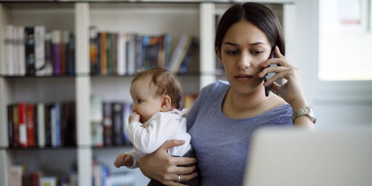 #TaxWatch: The IRS is looking into reports of families receiving wrong information about child tax credit payments —  a problem that could affect their tax refunds
