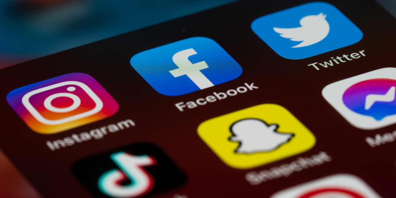 4 Canadian school boards sue Snapchat, TikTok and Meta for disrupting students’ education