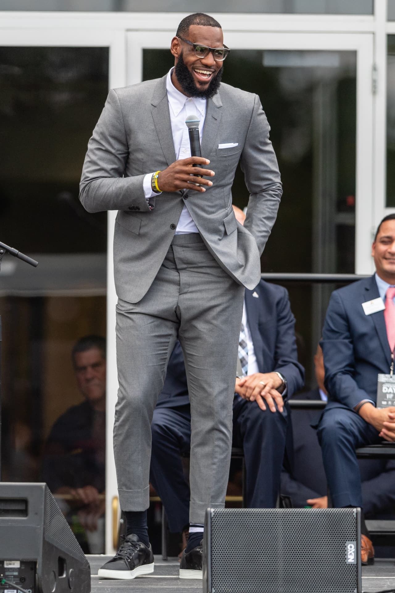 LeBron James starts crypto program to teach kids about blockchain  technology - MarketWatch